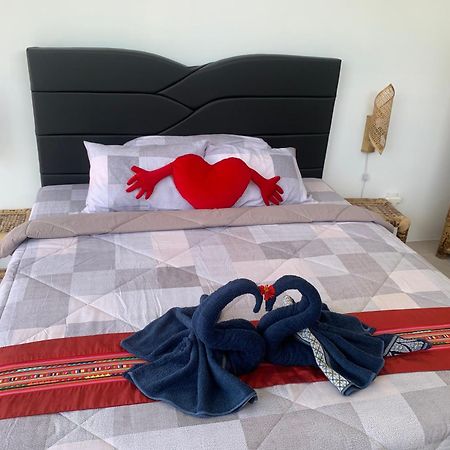גילי טרוונגן Gili Davidoff Upstairs Budget And Deluxe מראה חיצוני תמונה