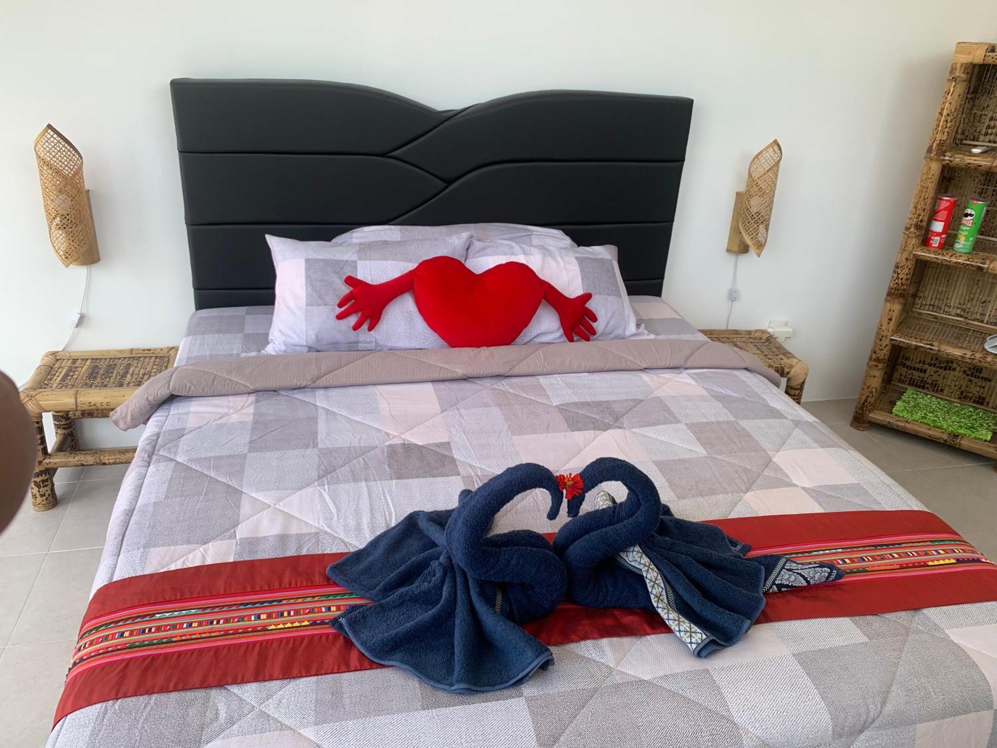 גילי טרוונגן Gili Davidoff Upstairs Budget And Deluxe מראה חיצוני תמונה